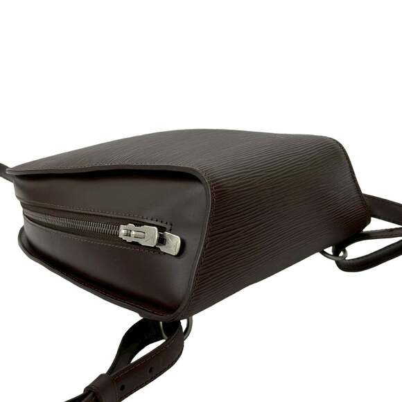 LOUIS VUITTON Authentic Brown Leather Backpack main image 6